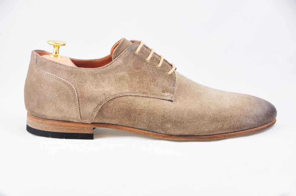 where are leather shoes made