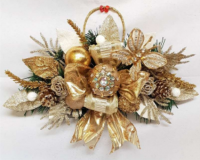 CHRISTMAS GOLD BALLS WITH BUTTERFLY SWAG