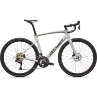 2026 Specialized Roubaix SL8 Expert Shimano Ultegra Di2 Carbon Endurance Road Bike (WORLDRACYCLES)
