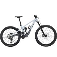 2026 Trek Slash 8 Gen 6 (WIEKBIKE)