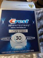 Crest 3D PROFESSIONAL WHITE LED LIGHT Whitestrips 19 Treatment