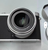 Used Q Typ 116 24MP Full Frame CMOS Digital Camera 3.0 Inch Screen WiFi SD Media Whole Set