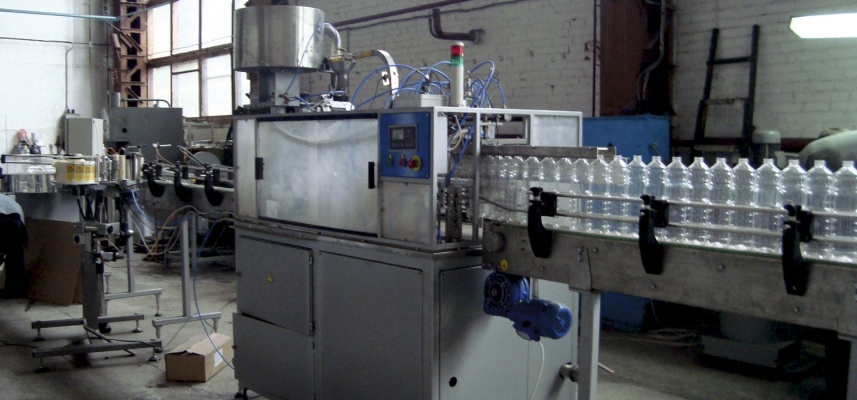 Line lr-6-2000 automatic bottling equipment