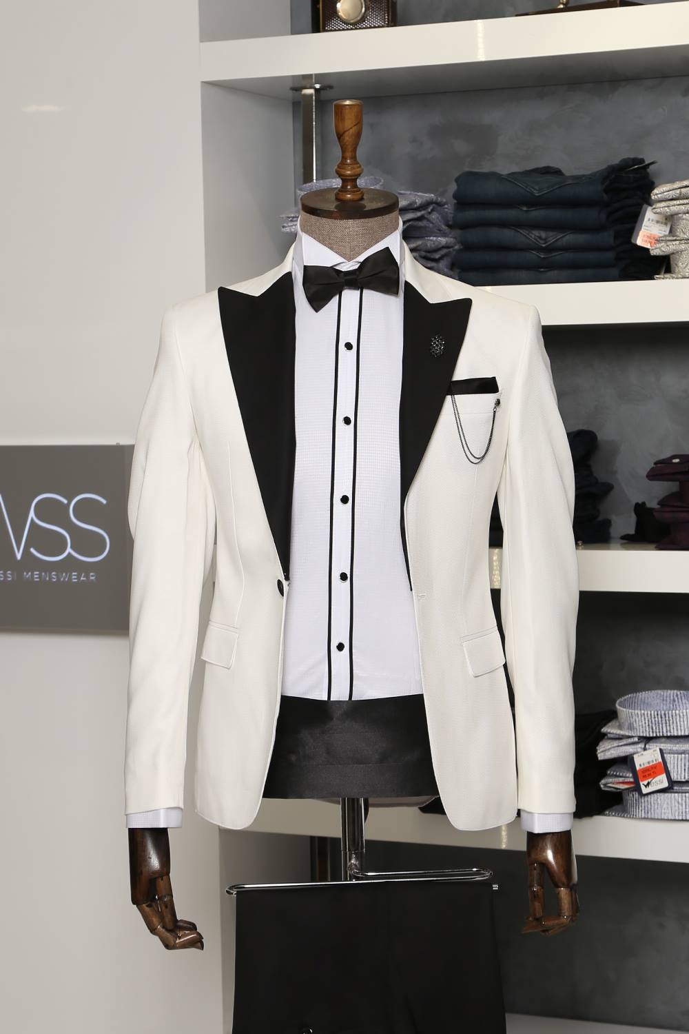 Peak lapel 3 piece white tuxedo l clothing supplier