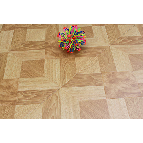 Laminate flooring 10628
