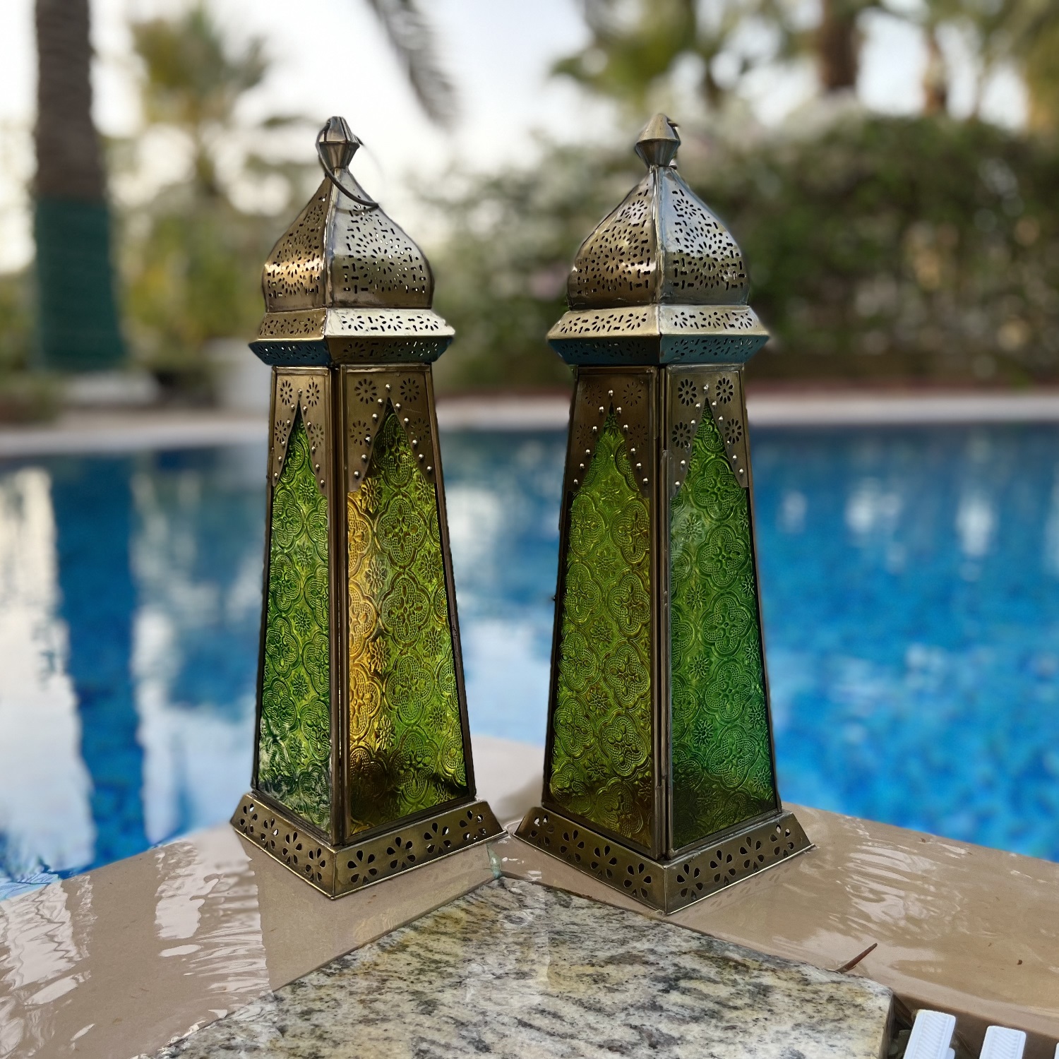 Arabic lantern 1 pc ramadan eid candle holder tea light lanterns moroccan style home décor for table & hanging indoor & outdoor large size embossed glass design & yellow green