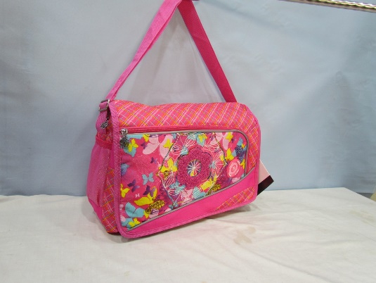 Wholesale bravo messenger bag