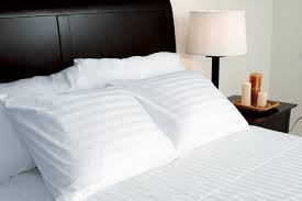 Bedsheets & pillow