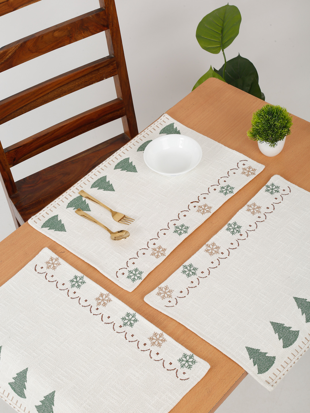 Set of 4 designer fabric table placemats for christmas sale