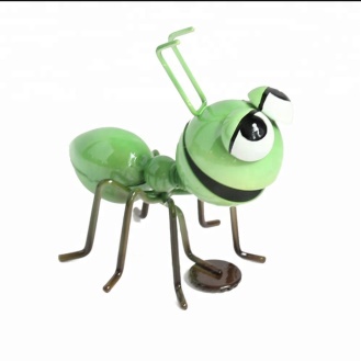 Magnetic ant - green