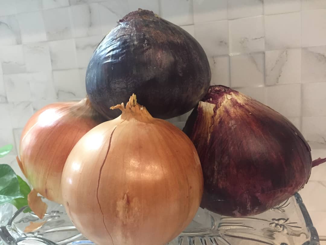 Iranian fresh onion