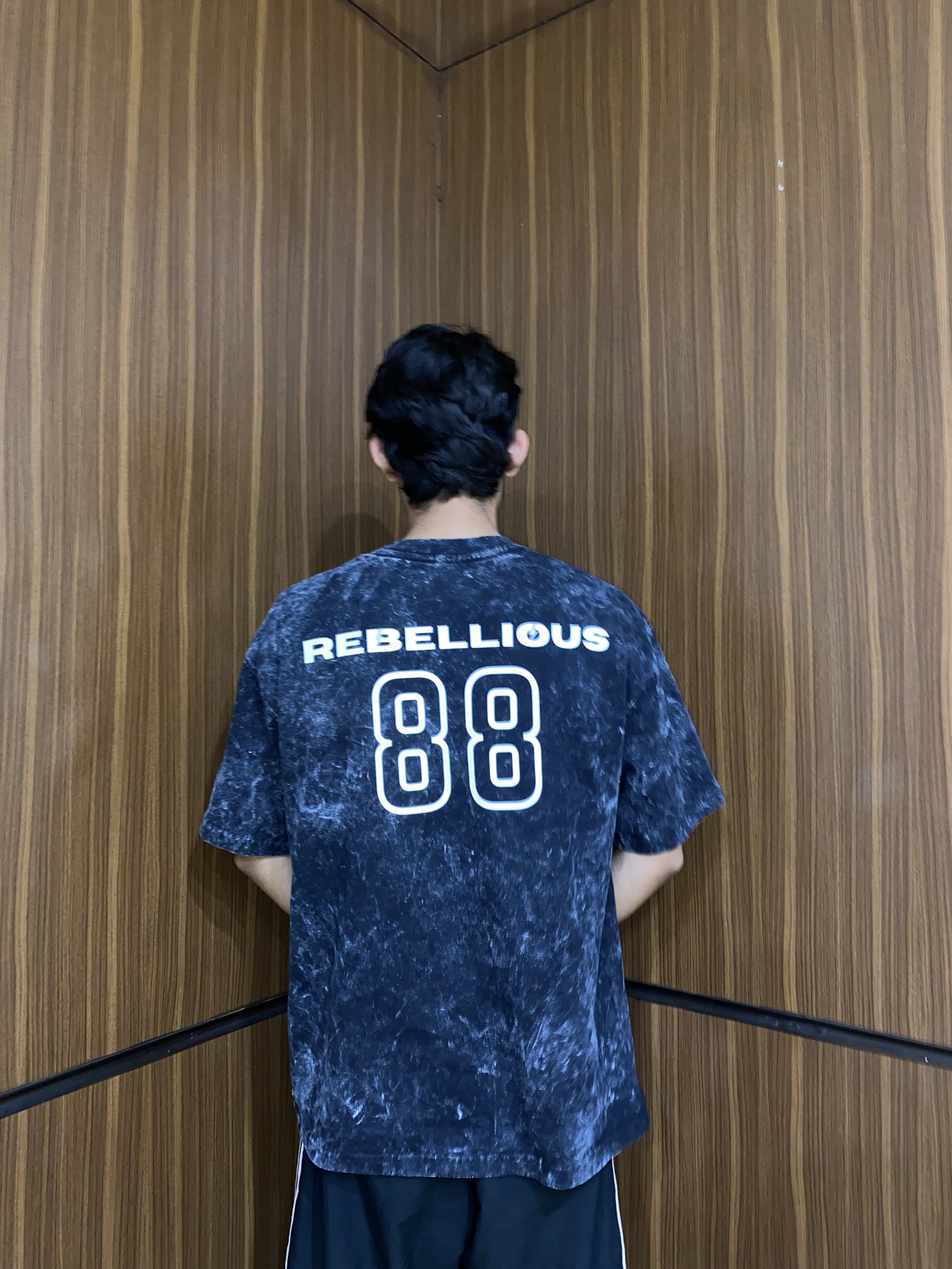 Rebellion oversized Tshirt (Unisex)_3