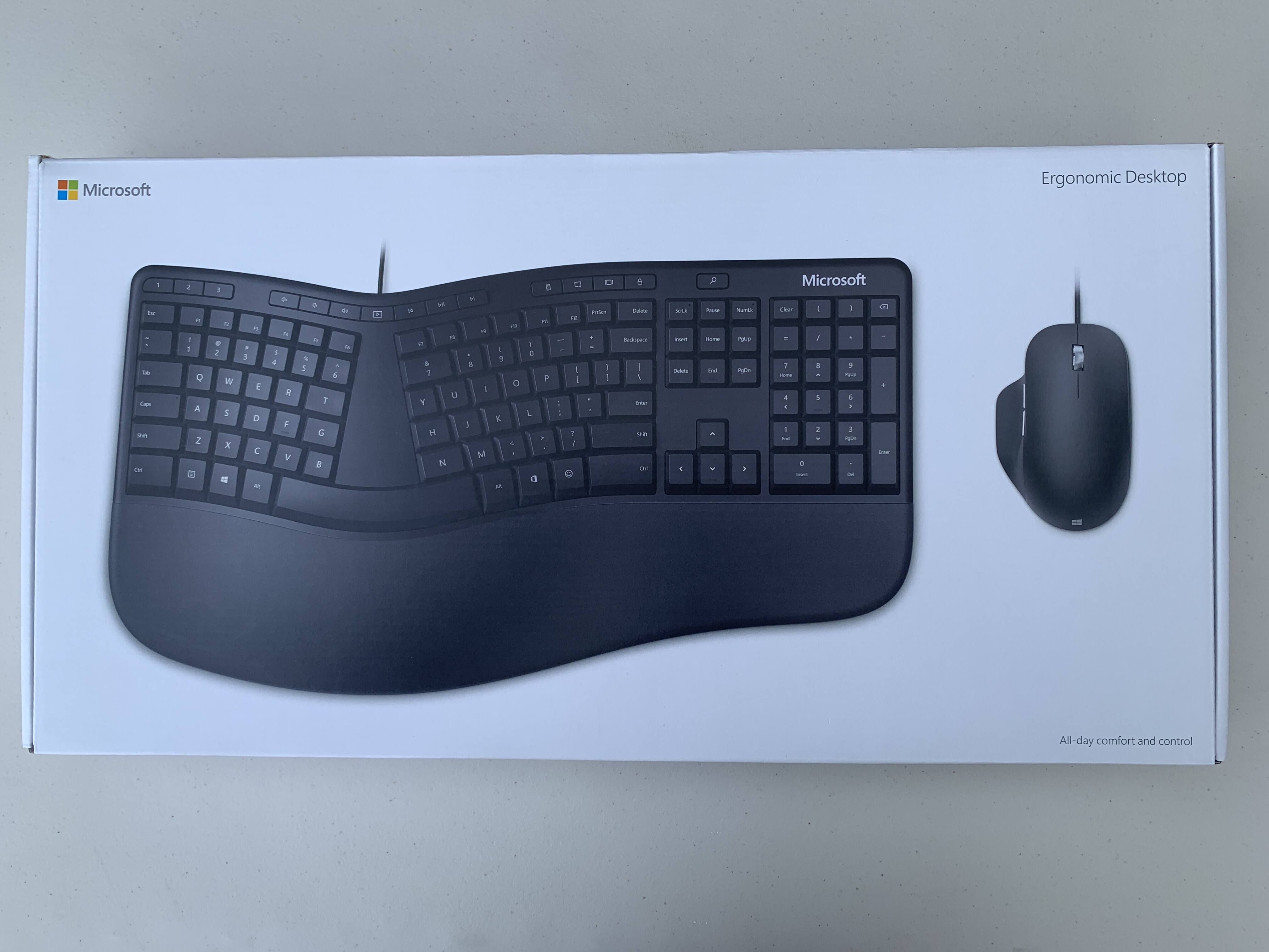Microsoft ergonomic desktop - arabic/english