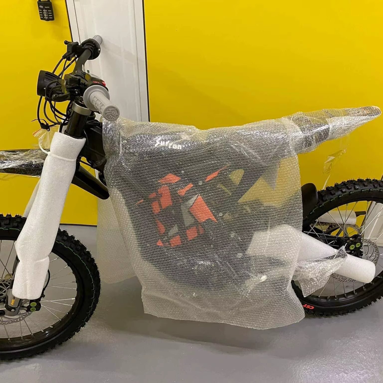 For Sale: SURRON Electric Dirt Bikes - Light Bee, Light Bee X & Ultra Bee!_5