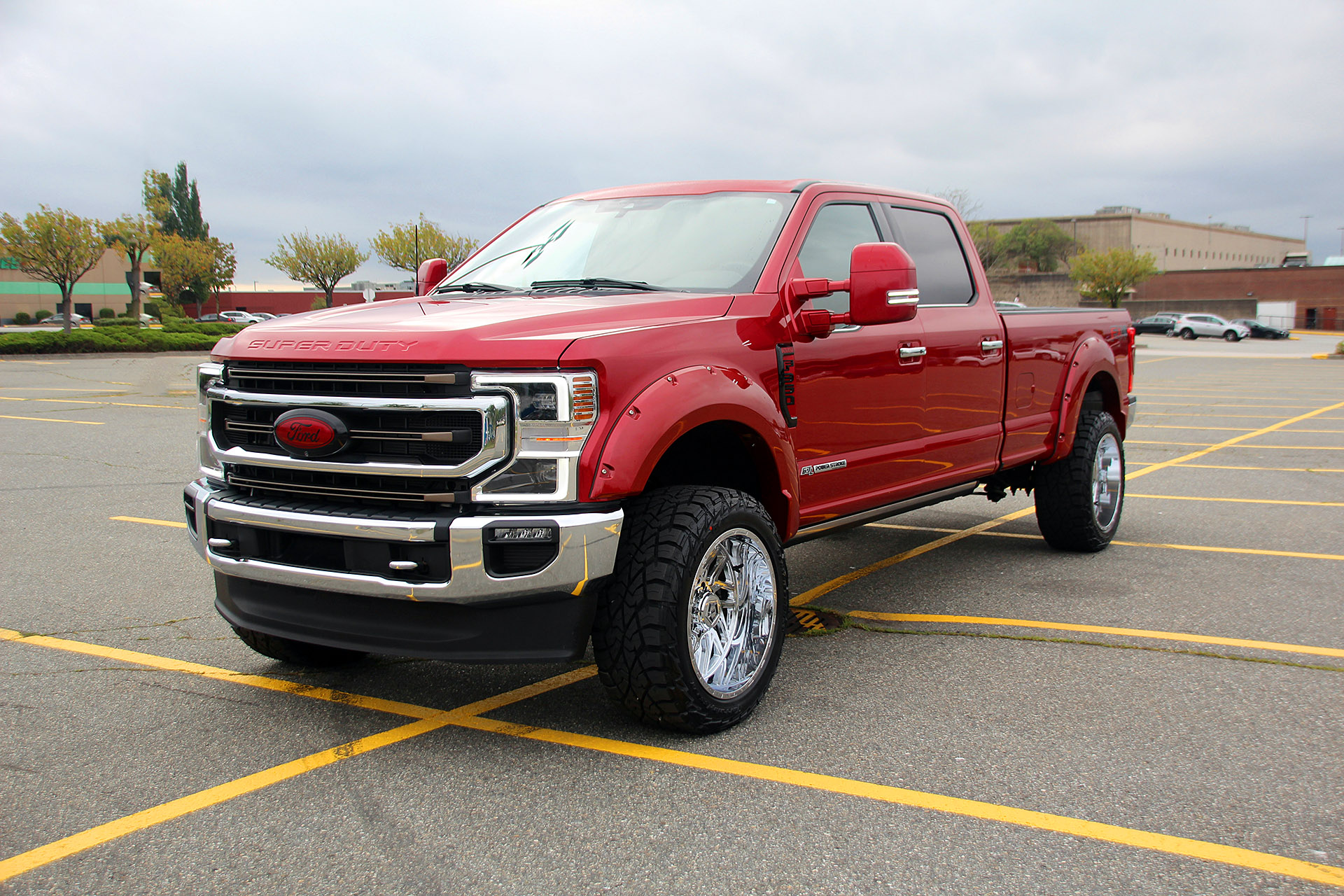 For Sale: 2021 Ford F-350 Super Duty King Ranch - Ultimate Luxury & Power_3