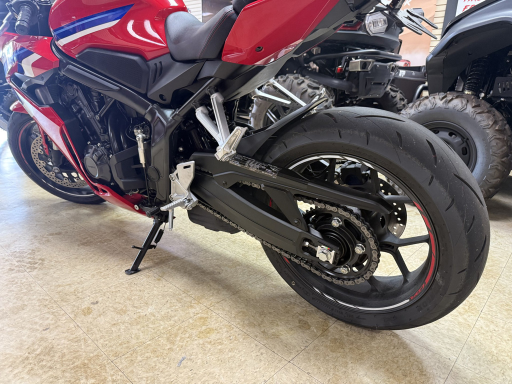 For Sale: Brand New 2024 Honda Sportbike - The Apex of Performance!_6
