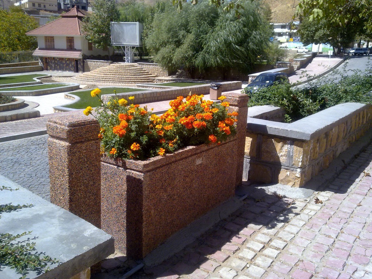 Dura Concrete Garden Planter_4