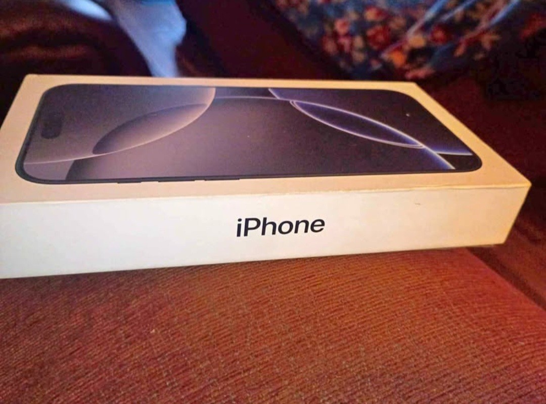 Apple iPhone 16 Pro Max 1TB 8GB