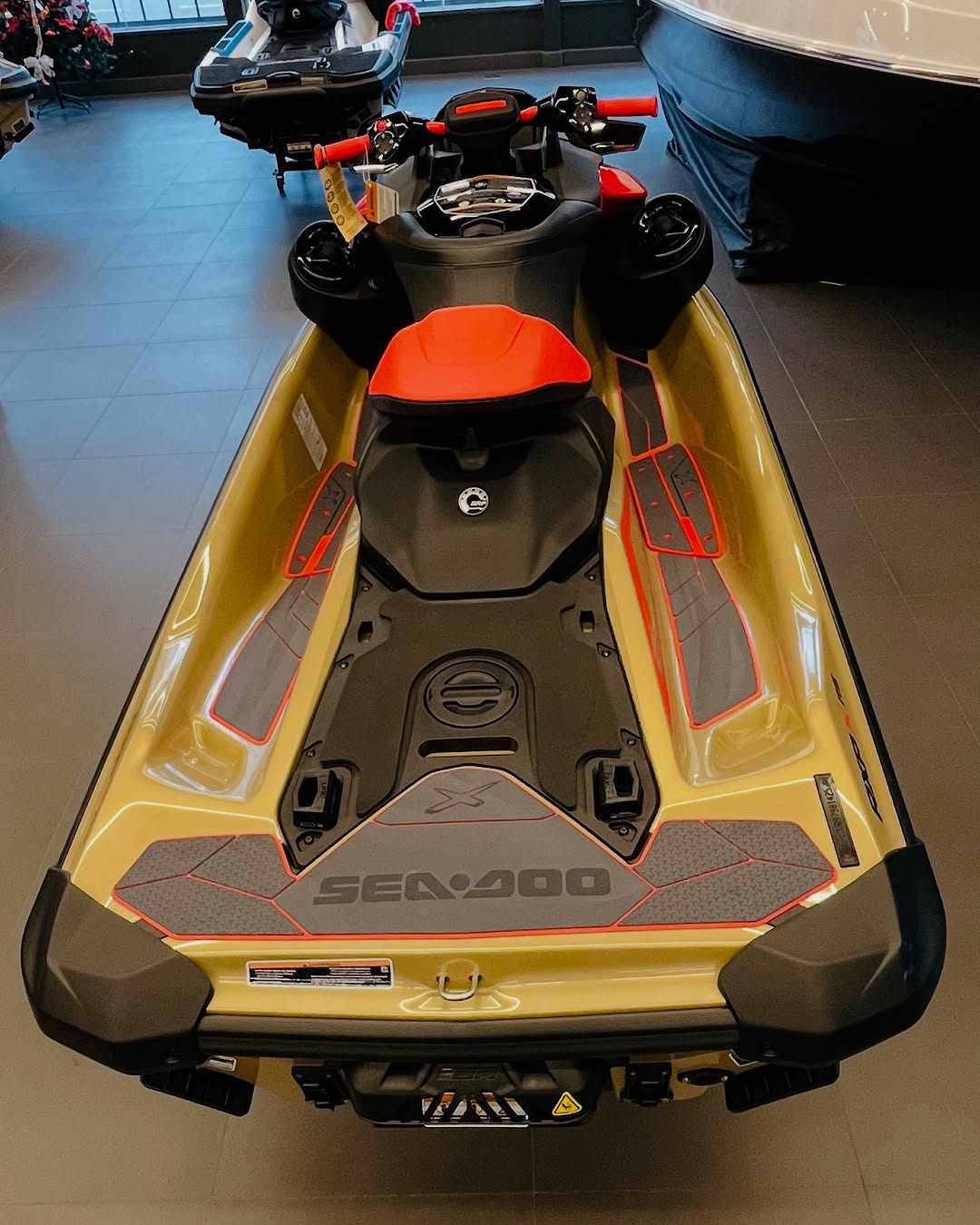 2025 SEA-DOO RXP-X 325 TECH PACKAGE jetski_4