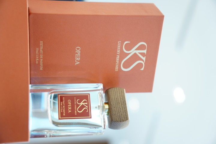 SKS Luxury Extrait De Parfum 55ml (1.9 fl oz) – Woody Amber Oriental Perfume | Strong Projection Long Lasting Evening Fragrance | Premium Wholesale UAE_5