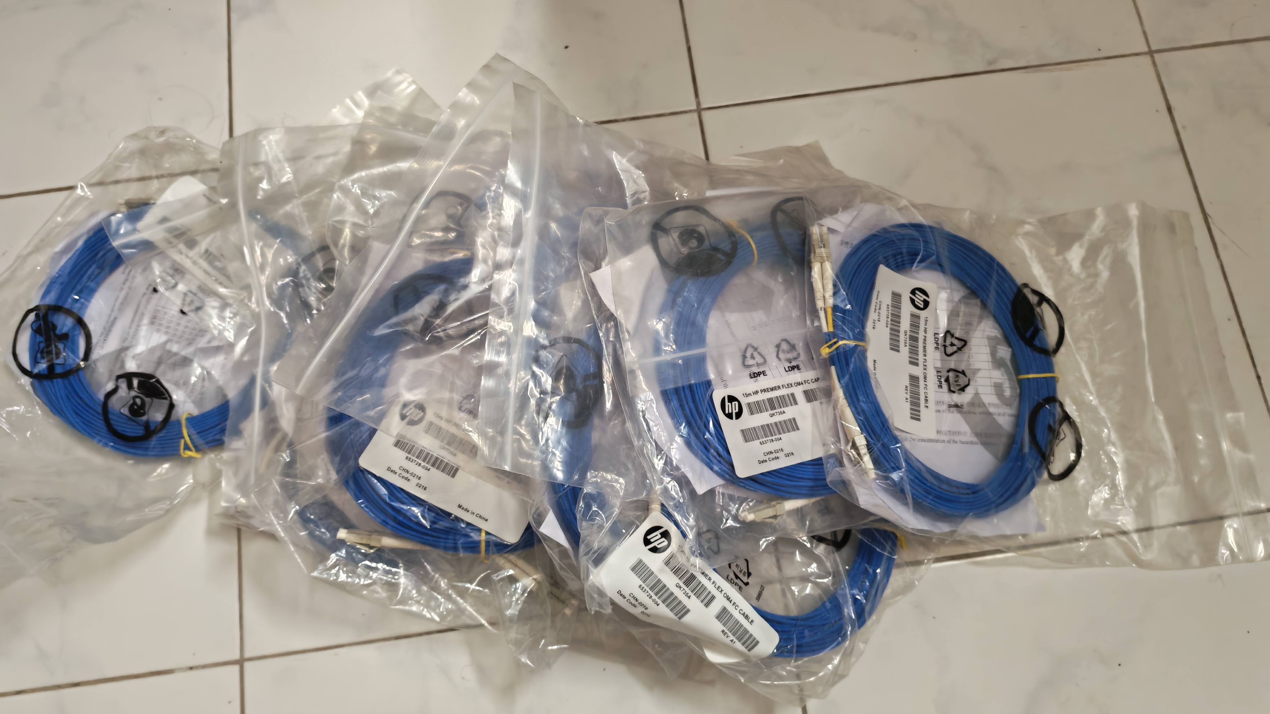 15m HP Premier Flex OM4 FC Cable_2
