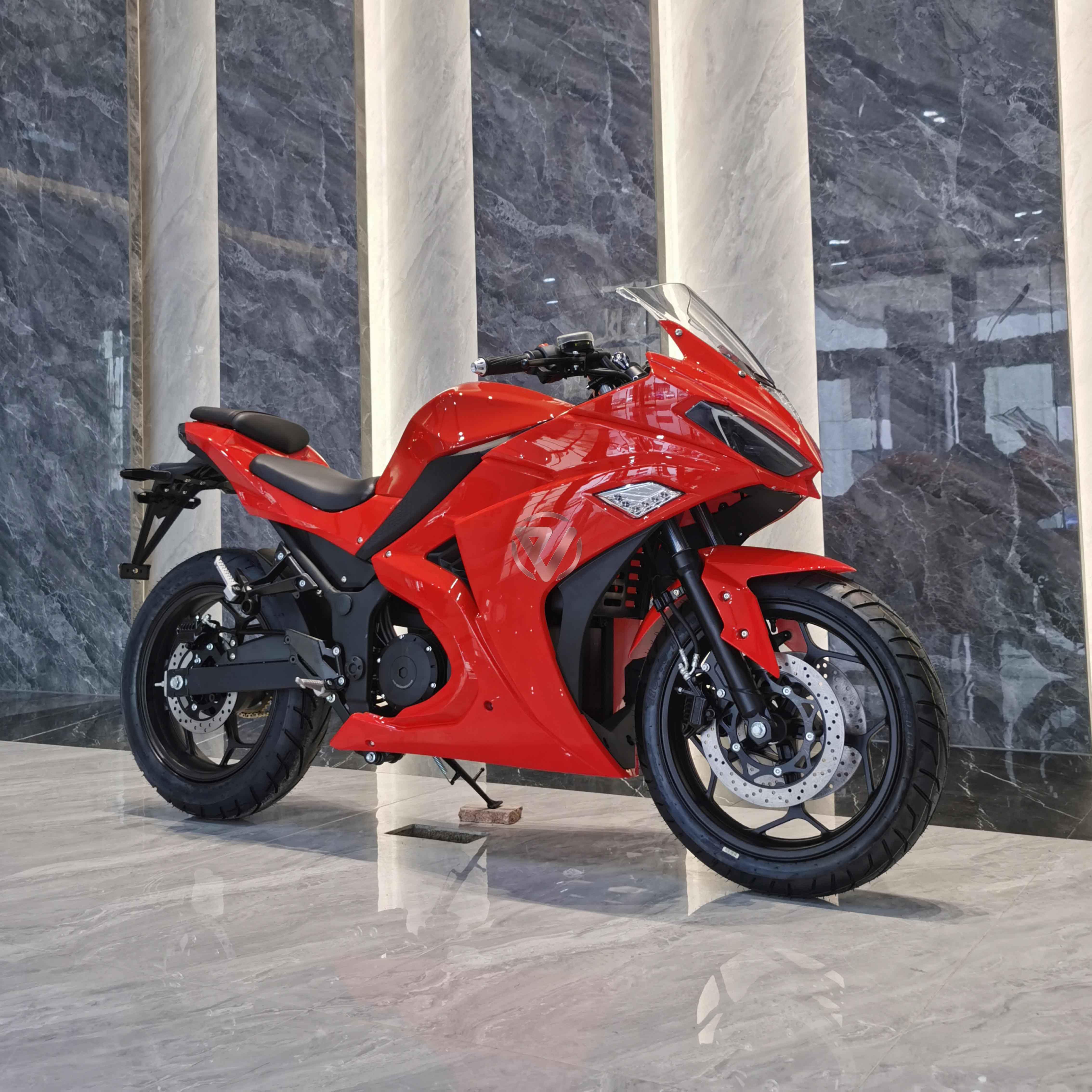 Factory Direct Electric Super Sport Motorcycle with Aggressive Fairing Design_4
