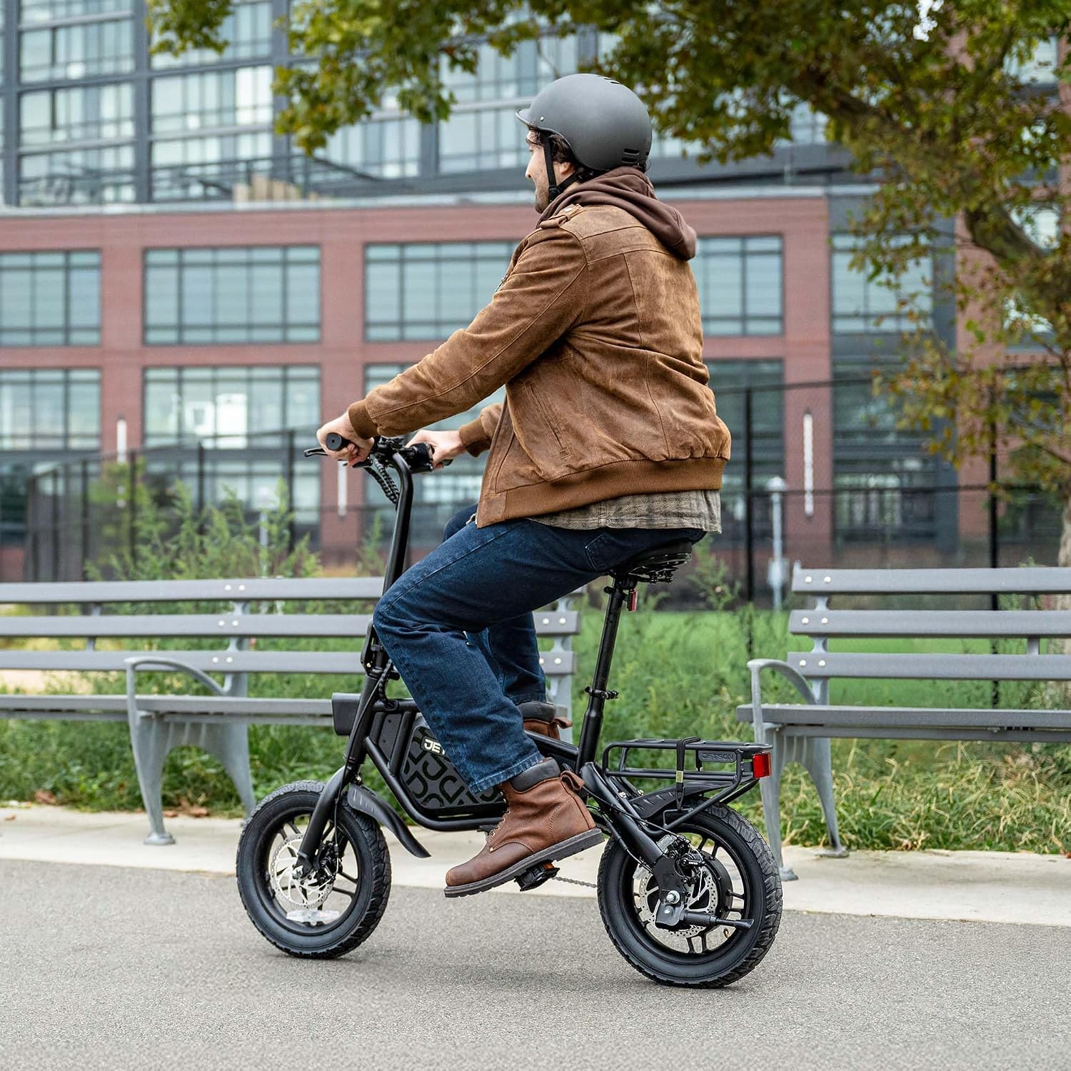 Jetson Bolt Electric Bike Foot Pegs Easy-Folding Built-in Carrying Handle_7