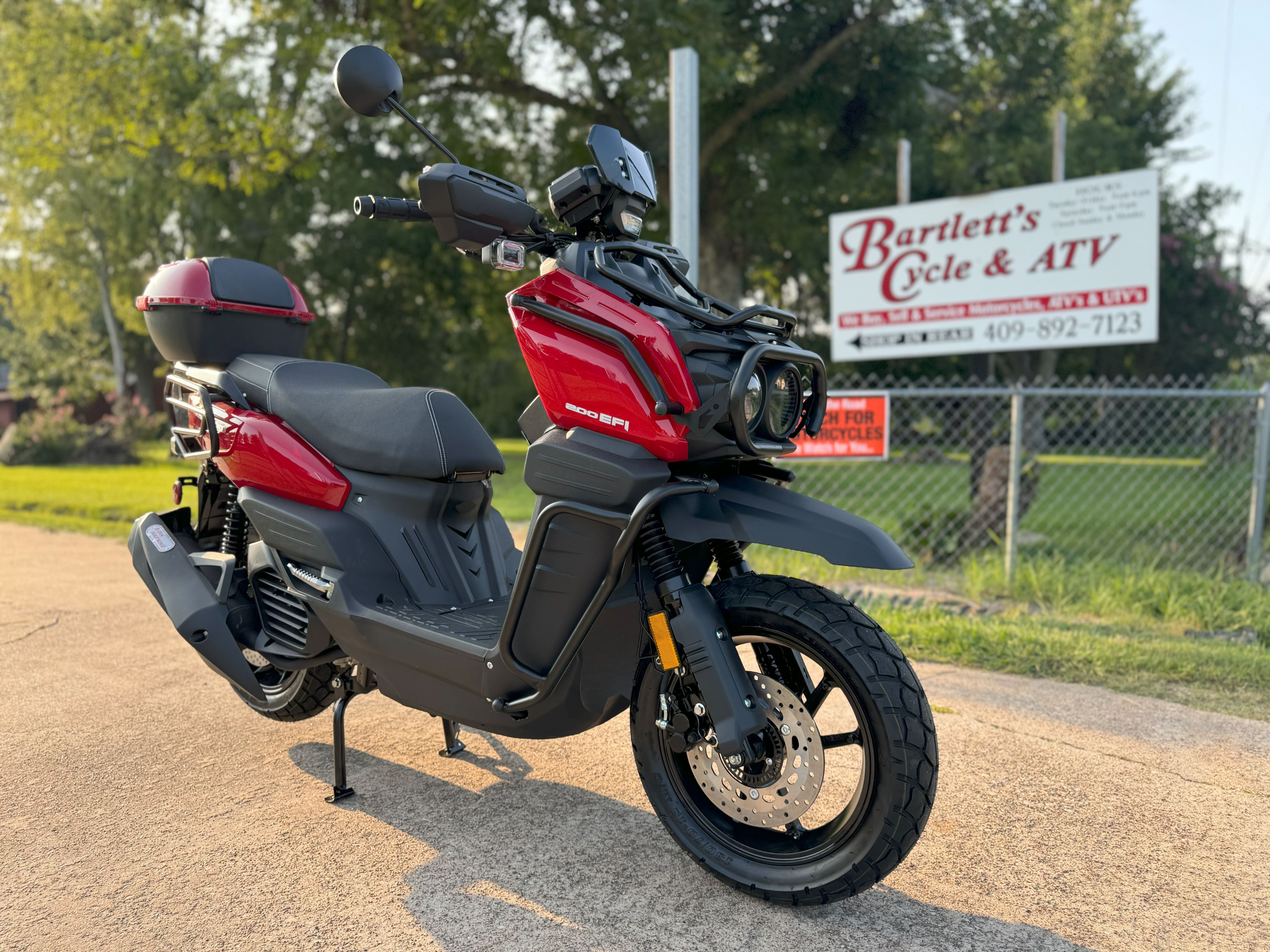 Vitacci tank 200 efi scooter