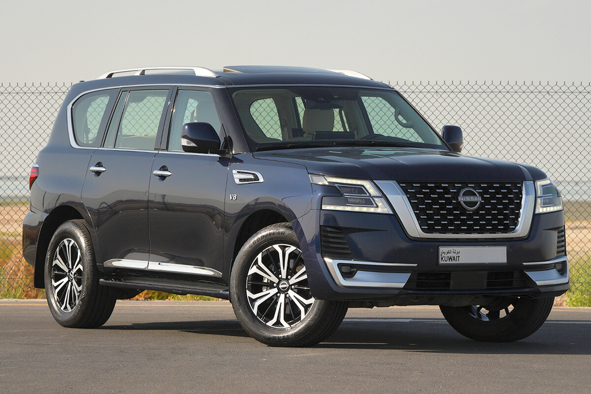 Black 2022 Nissan Patrol_5
