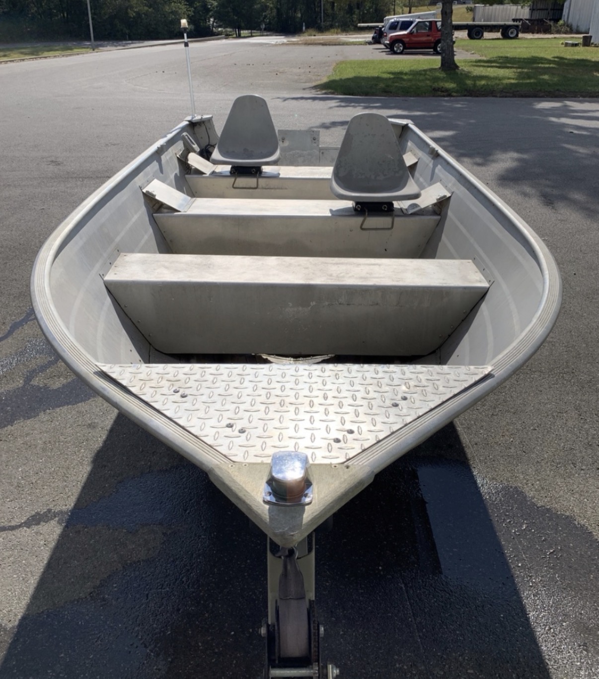 Neatly Used boat now available_2